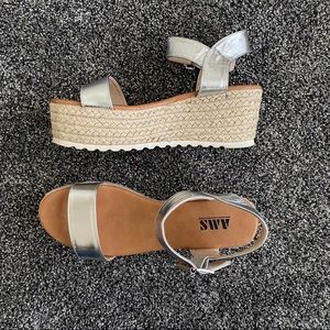 AMS Flatform Sandal